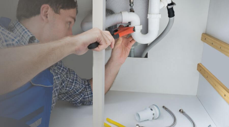 Local water heater installation in Lake View, IA